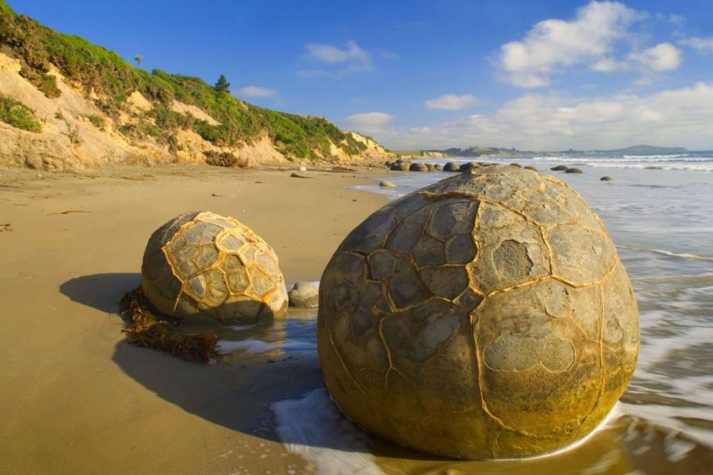 Moeraki Boulders formation