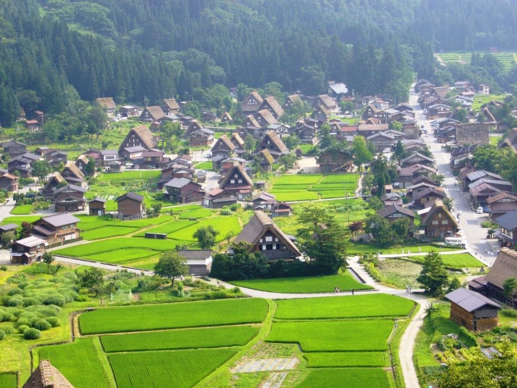 Shirakawa-go Village Pictures
