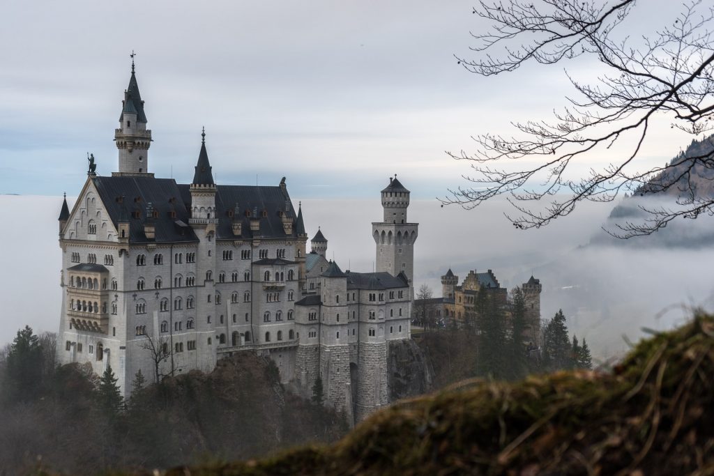 neuschwanstein castle pic