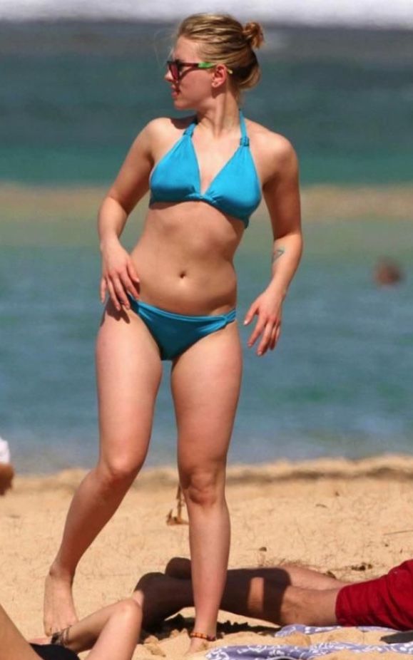 Scarlett Johansson Bikini