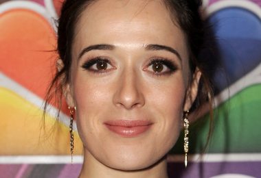 Marina Squerciati Hot Pictures Will Make You Fan Of Her