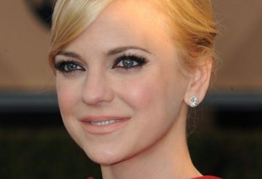 Anna Faris Hot Pictures Will Blow Your Mind
