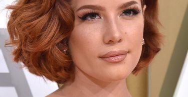 Halsey Hot Pictures Will Blow You Mind