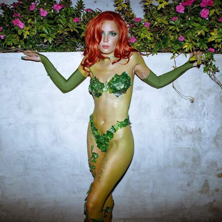 Halsey Nude Pictures