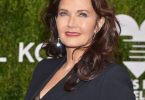 Lynda Carter Hot And Sexy Pictures Of All Time